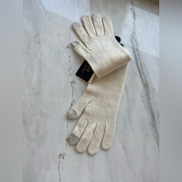 Ralph Lauren cashmere gloves - Picture 4 of 6